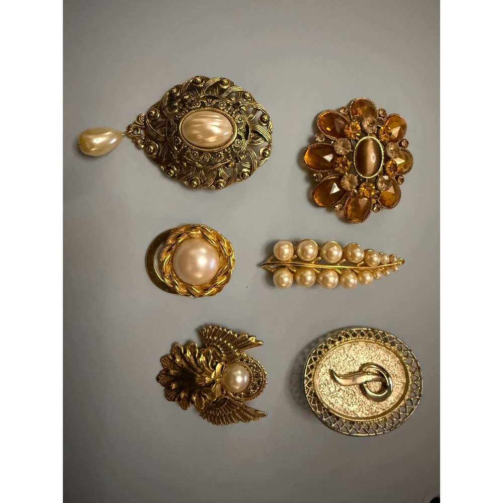 Vintage Brooch Lot 5pc Gold Tone Faux Pearl Angel Leaf Victorian Rhinestone
